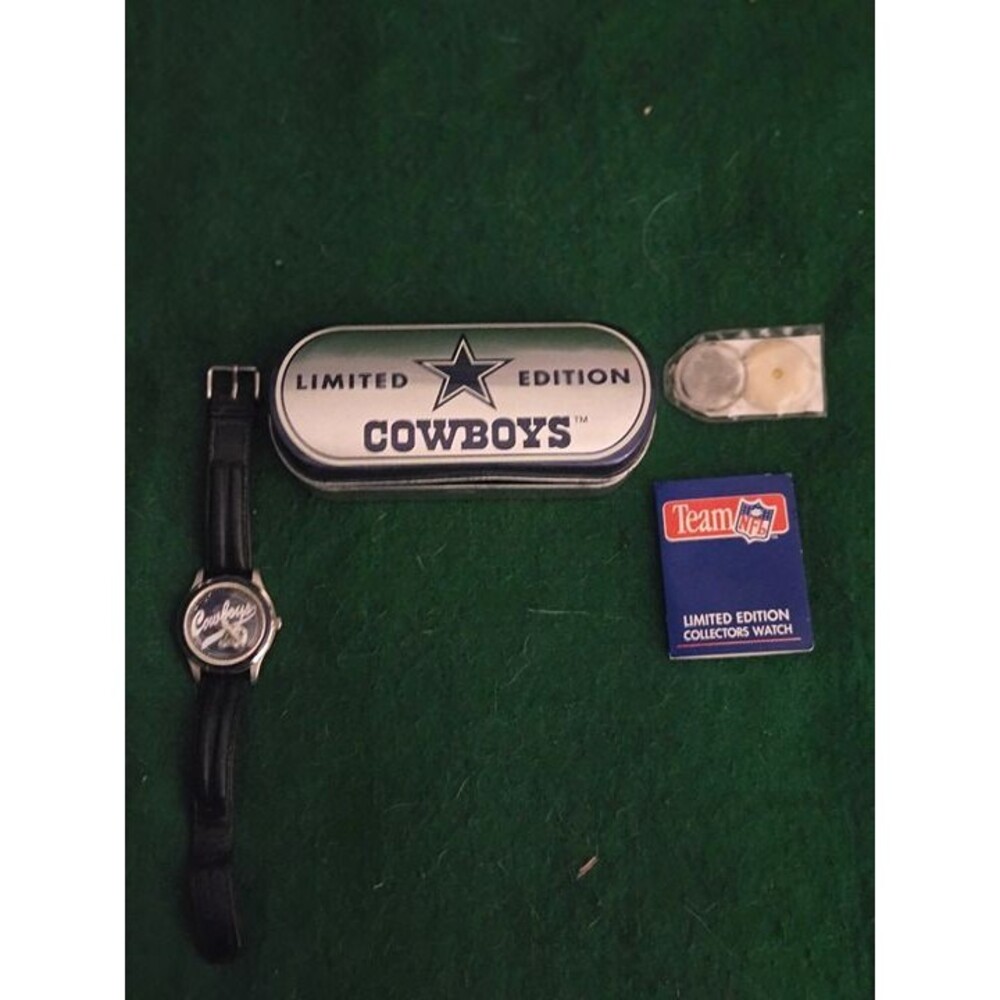 Limited Edition 1993 Fossil Dallas Cowboys Watch (OFF)